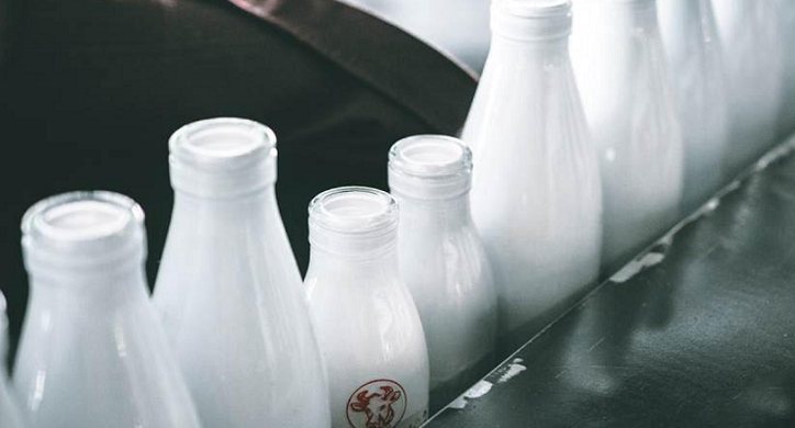 3 Reasons to try Milk in a Glass Bottle - Niagara Produce